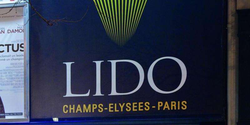 Le Lido emblématique des soirées parisiennes